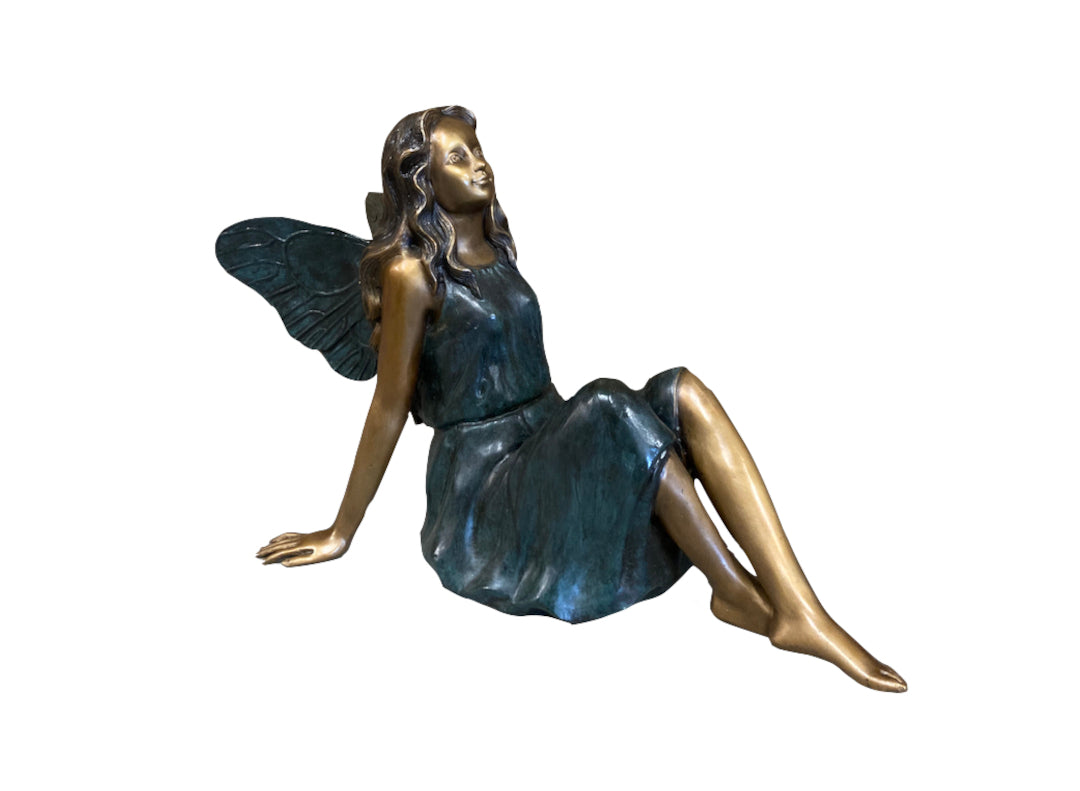 Bronze Skulptur "sitzende Fee"