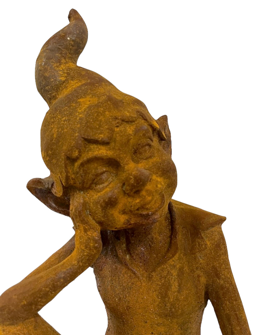 Gartenskulptur "sitzender Troll" antik rostig - cosmali-shop.com